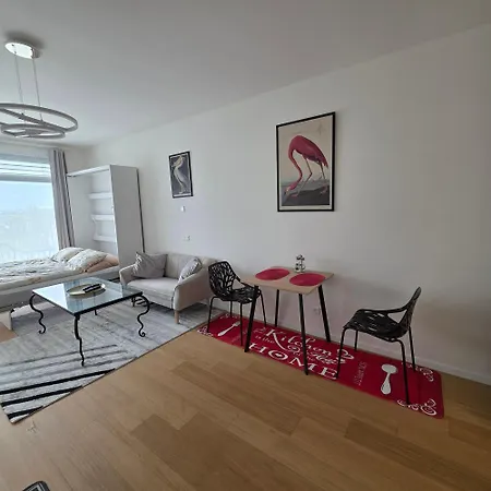 Modern On The Banks Of The Danube Appartement